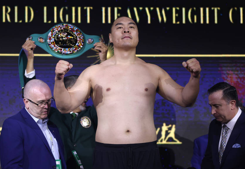 "Воспользуюсь возможностью мгновенно": Чжилей заявил, кого желает получить в соперники "Воспользуюсь возможностью мгновенно": Чжилей заявил, кого желает получить в соперники