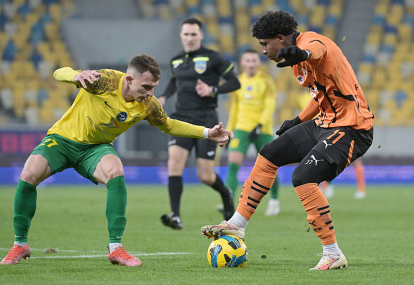 Шахтер минимально одолел Левый Берег