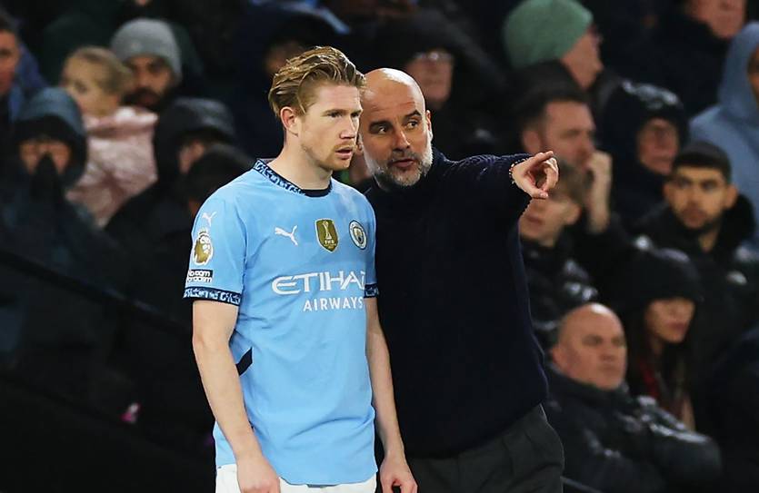 Кевин Де Брюйне и Хосеп Гвардиола / Getty Images