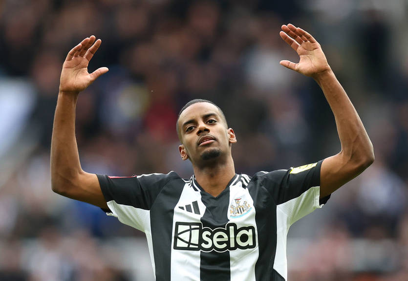 Ньюкасл визначився з майбутнім Ісака