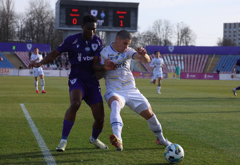 Автогол дозволив Динамо мінімально обіграти ЛНЗ