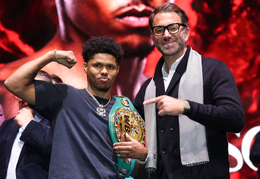 "Возможные соперники уже закончились": Промоутер хочет устроить Шакуру объединительный бой