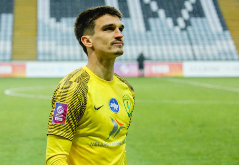 Полузащитник Левого Берега отметился голом с центра поля