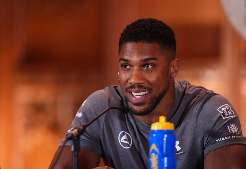 "Масштабний бій": Хан назвав боксера, який створить проблем Джошуа