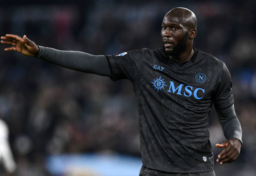 Лукаку розповів, що в Челсі його змушували користуватись роздягальнею молодіжної команди