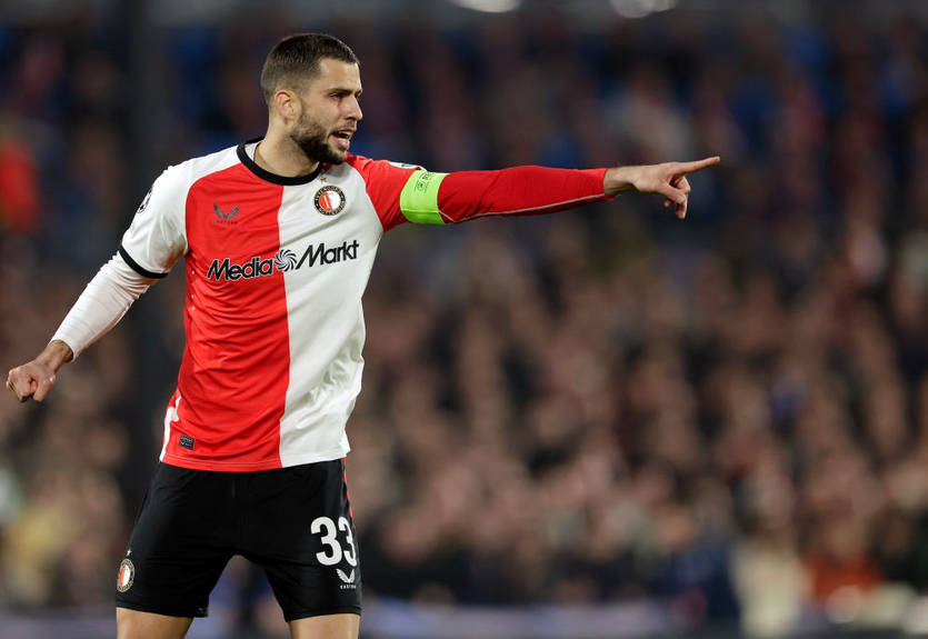 Челсі вступив у гонку за лідера топ-клуба Ередивізі Челсі вступив у гонку за лідера топ-клуба Ередивізі