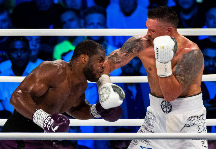 Тренер Дюбуа назвал причину, почему Усик выиграл первый бой Тренер Дюбуа назвал причину, почему Усик выиграл первый бой