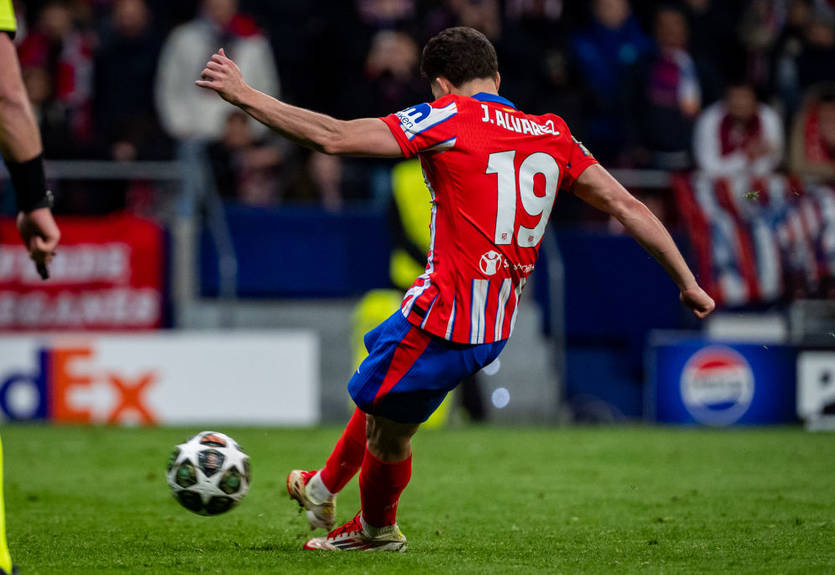 УЕФА выпустил официальное заявление касательно отмененного пенальти Альвареса