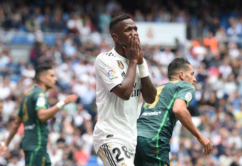 Реал - Бетис 2:0 видео голов и обзор матча чемпионата Испании