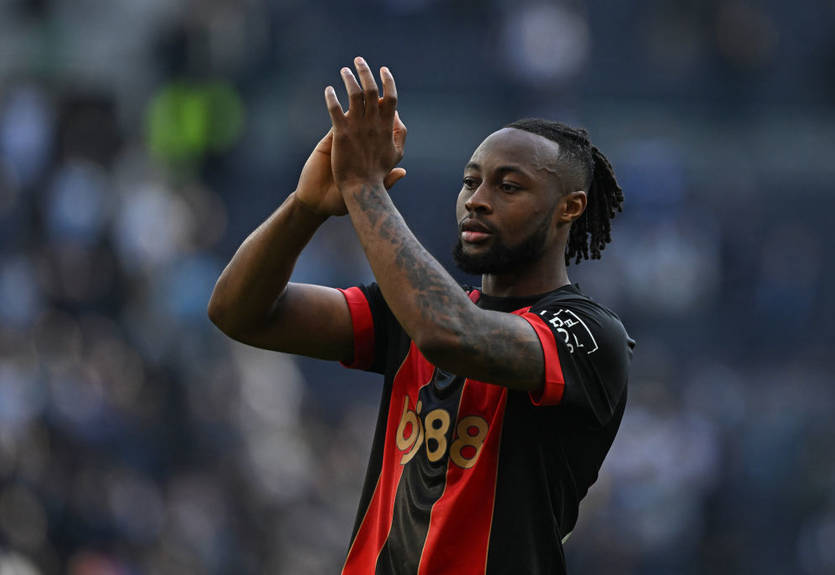 Топ-клуби АПЛ і Наполі цікавляться одноклубником Забарного