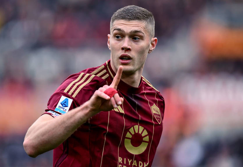 Довбик отметился юбилейным голом в Серии А Довбик отметился юбилейным голом в Серии А