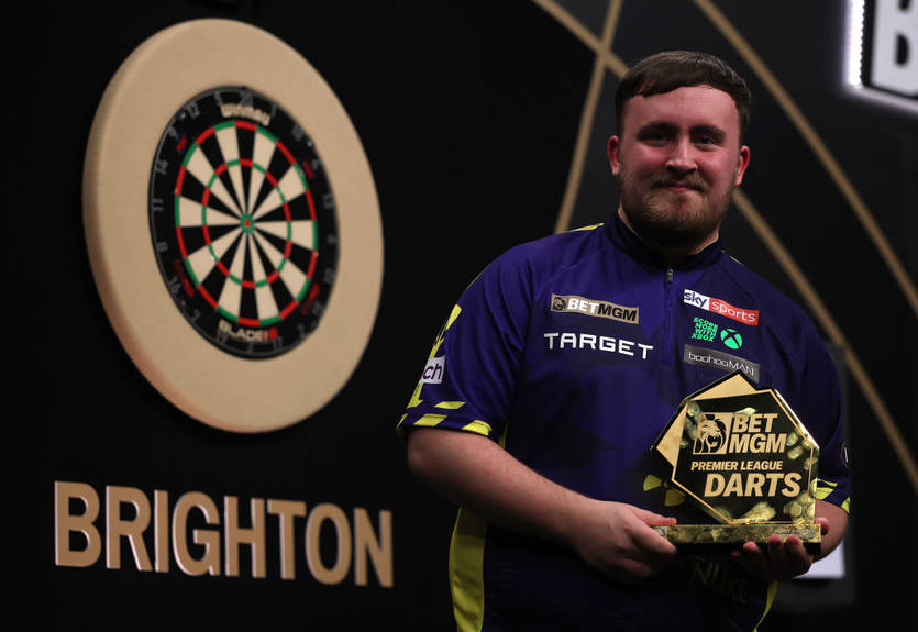 Професійний дартс переживе історичні зміни: розширення чемпіонату світу, збільшення призових