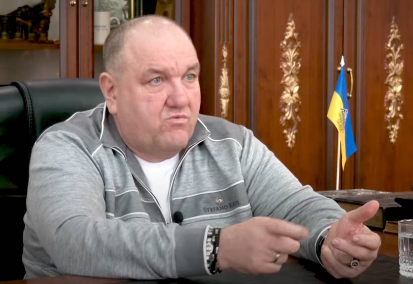 Поворознюк: Пусть Козак расскажет свою историю, как он должен мне деньги