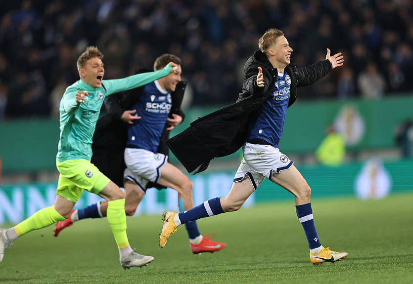 Армінія вибила Баєр на шляху в перший фінал Кубка Німеччини в історії