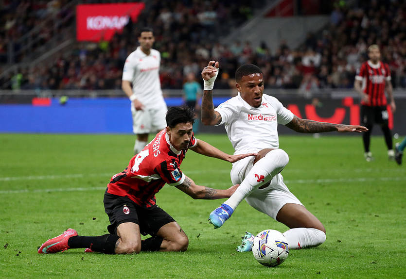 Фиорентина и Милан не определили сильнейшего в очень жарком матче