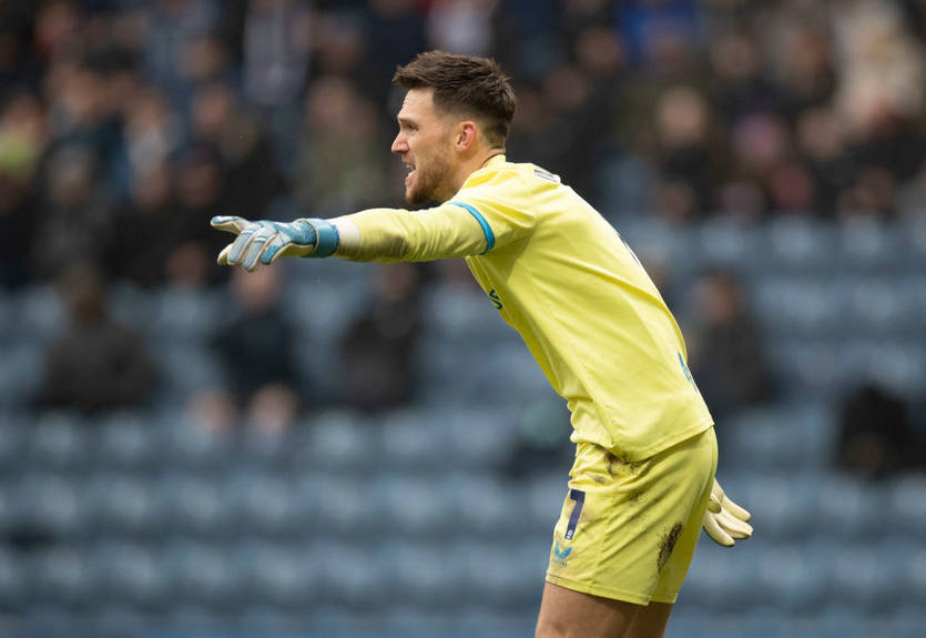 Манчестер Юнайтед нашел нового вратаря в Чемпионшипе