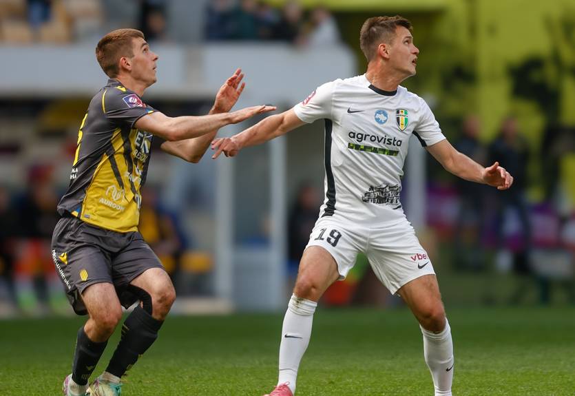 Рух зумів відібрати очки в Олександрії