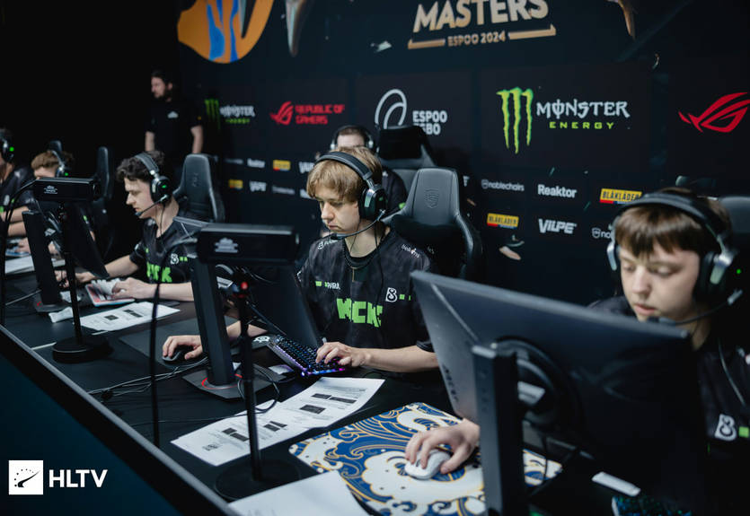 B8 вибили росіян і продовжили боротьбу за вихід на Major