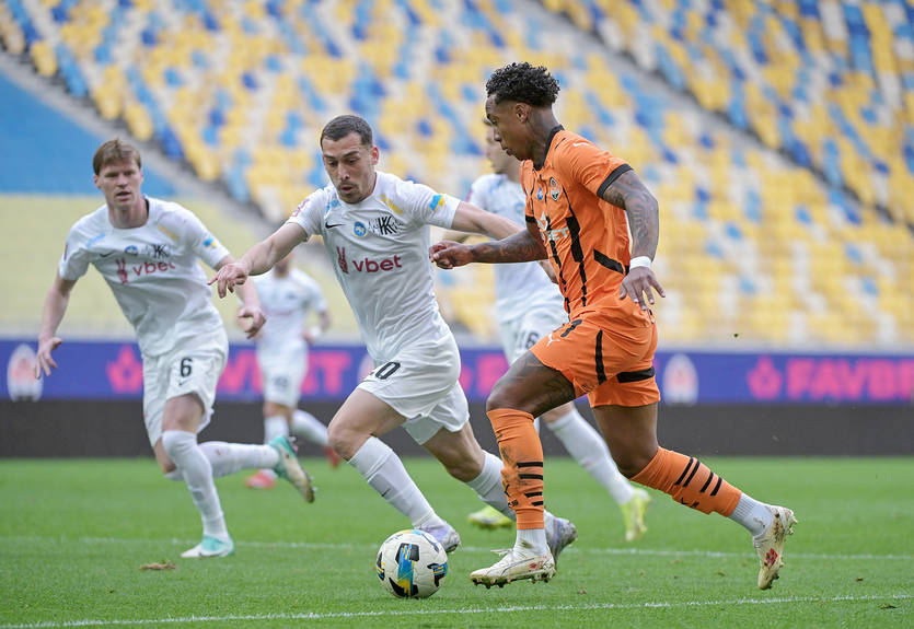 Колос "закопав" чемпіонські амбіції Шахтаря, обігравши "гірників"