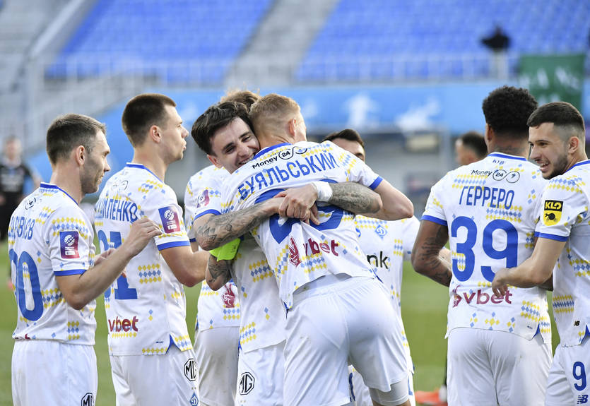 Буковина - Динамо: Онлайн-трансляция матча Кубка Украины 23.04.2025 Буковина - Динамо: Онлайн-трансляция матча Кубка Украины 23.04.2025