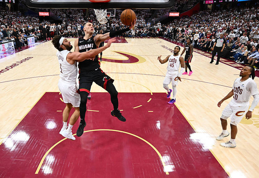 НБА, плей-оф: Бостон обіграв Орландо, Клівленд виявився сильнішим за Маямі НБА, плей-оф: Бостон обіграв Орландо, Клівленд виявився сильнішим за Маямі