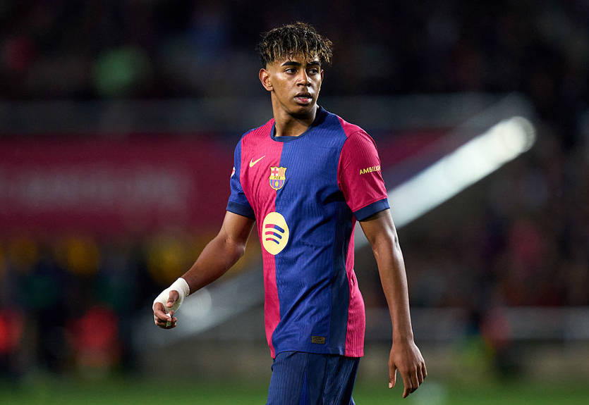 Барселона определилась с судьбой Ямаля