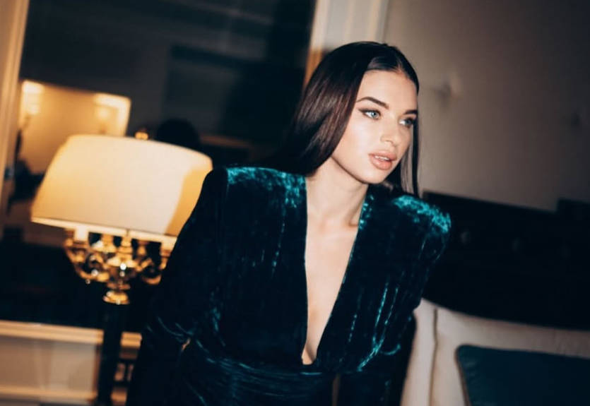 "Надеюсь, бумеранг когда-нибудь заработает": жена Усика отреагировала на обстрел Украины