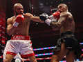 Юбэнк-младший в яркой зарубе одолел Бенна: видео лучших моментов боя