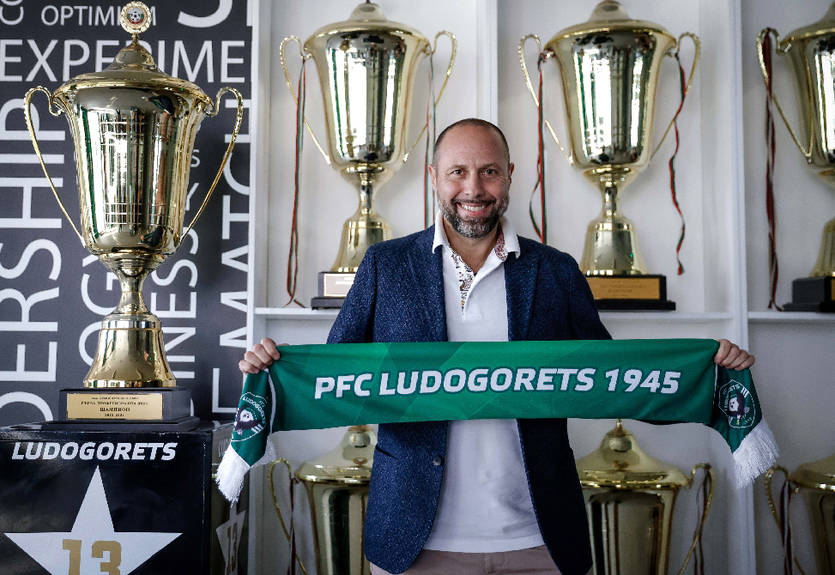 Экс-тренер Шахтера стал чемпионом европейской страны.