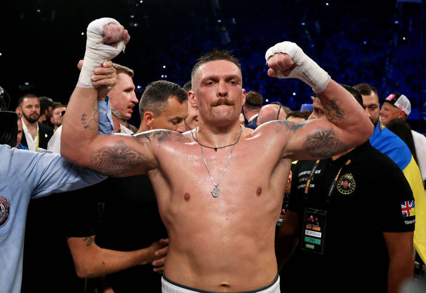 Усик зізнався, чи хотів він завершити кар'єру після реваншу з Ф'юрі Усик зізнався, чи хотів він завершити кар'єру після реваншу з Ф'юрі