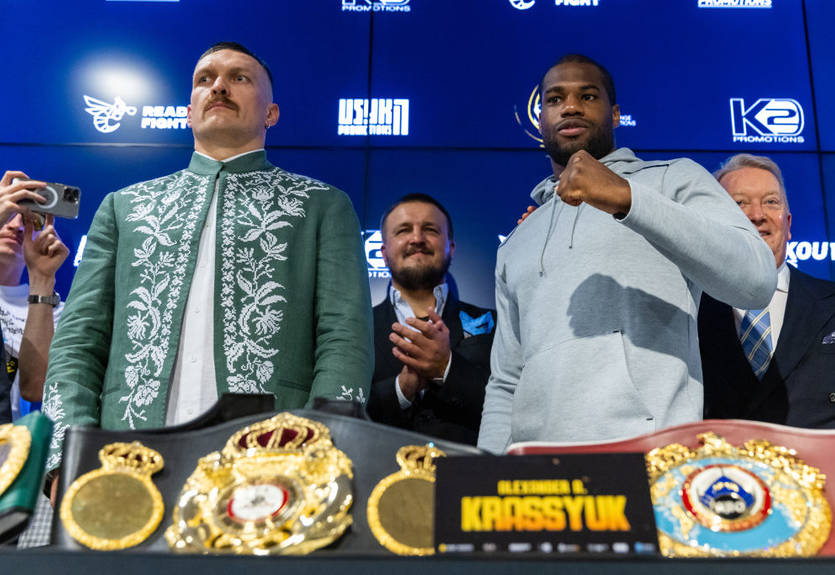 "Здорово, що глядачі будуть підтримувати Дюбуа": Усик оцінив місце проведення реваншу з британцем "Здорово, що глядачі будуть підтримувати Дюбуа": Усик оцінив місце проведення реваншу з британцем