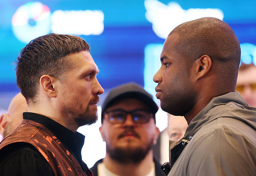 Усик і Дюбуа влаштували битву поглядів перед реваншем