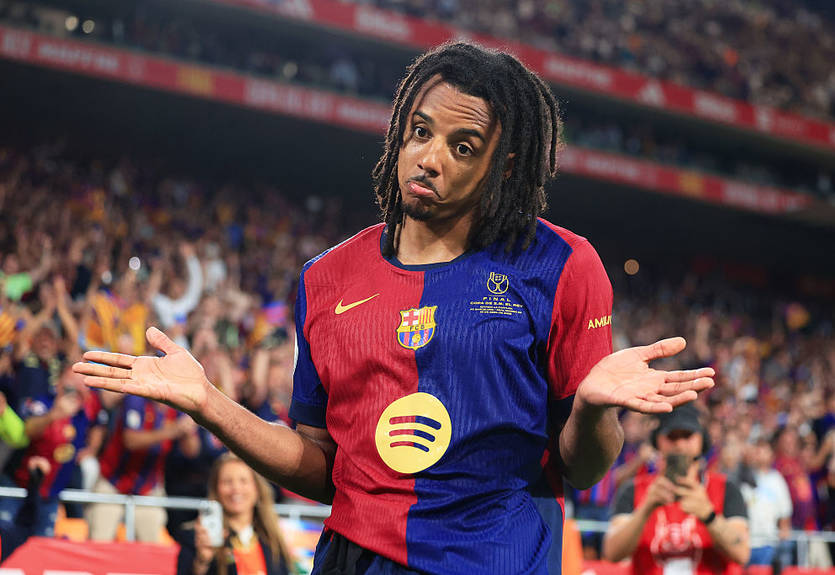 Ліверпуль знайшов заміну Александеру-Арнольду в Барселоні