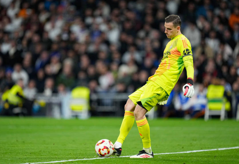 Чемпион Турции подтвердил интерес к Лунину Чемпион Турции подтвердил интерес к Лунину