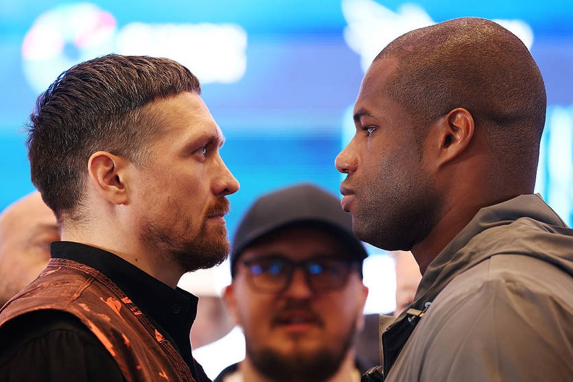 Александр Усик и Даниэль Дюбуа / Getty Images