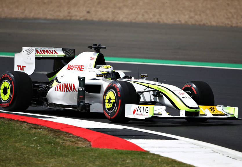 Болид сенсационного чемпиона Формулы-1 ушел с молотка Болид сенсационного чемпиона Формулы-1 ушел с молотка