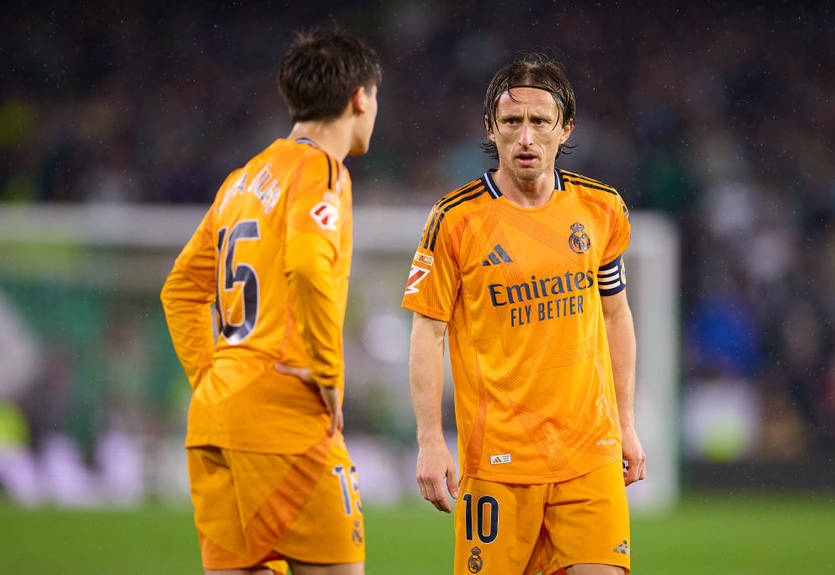 Талант Реала націлився на культовий номер