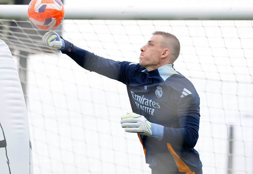 Топ-клуб АПЛ рассматривает возможность трансфера Лунина