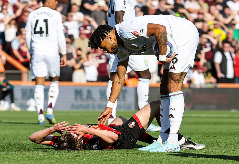 Одноклубнику Забарного знадобиться операція після нокауту в матчі з Астон Віллою