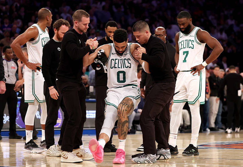 Лидер Бостона порвал ахилл - врач