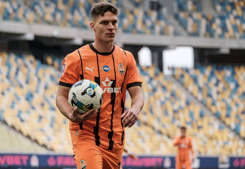 Названа потенциальную зарплата Судакова в Наполи