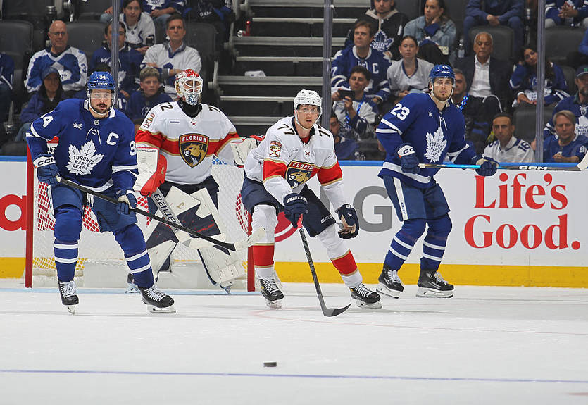 Кубок Стенлі: Флорида розгромила Торонто, Едмонтон в овертаймі вибив Вегас