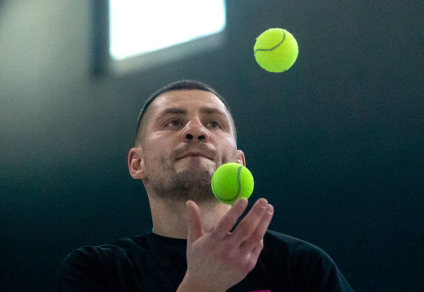 Беринчик перенес операцию на плече Беринчик перенес операцию на плече