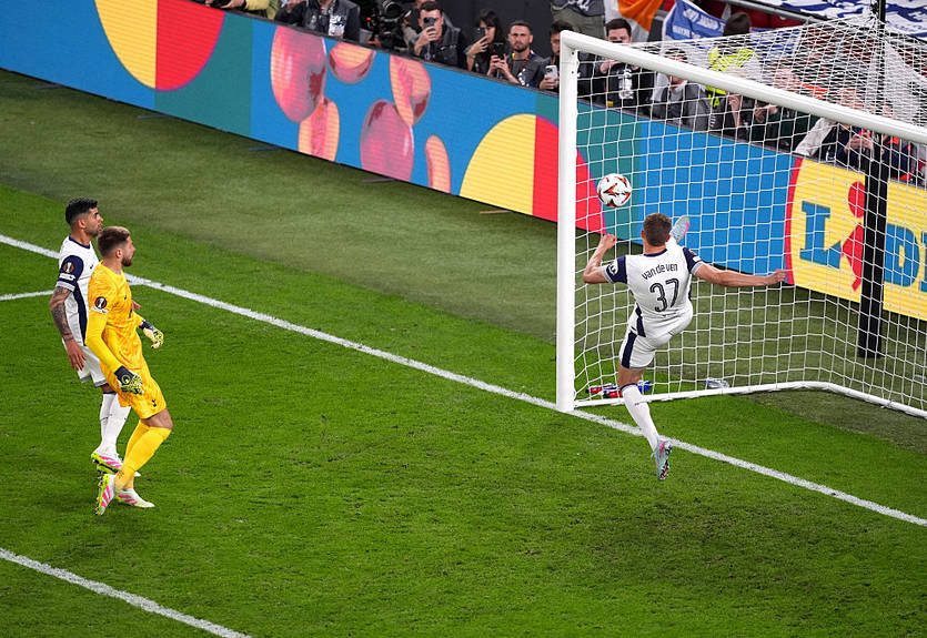 Тоттенгем перервав безтрофейну засуху, перегравши МЮ в фіналі Ліги Європи