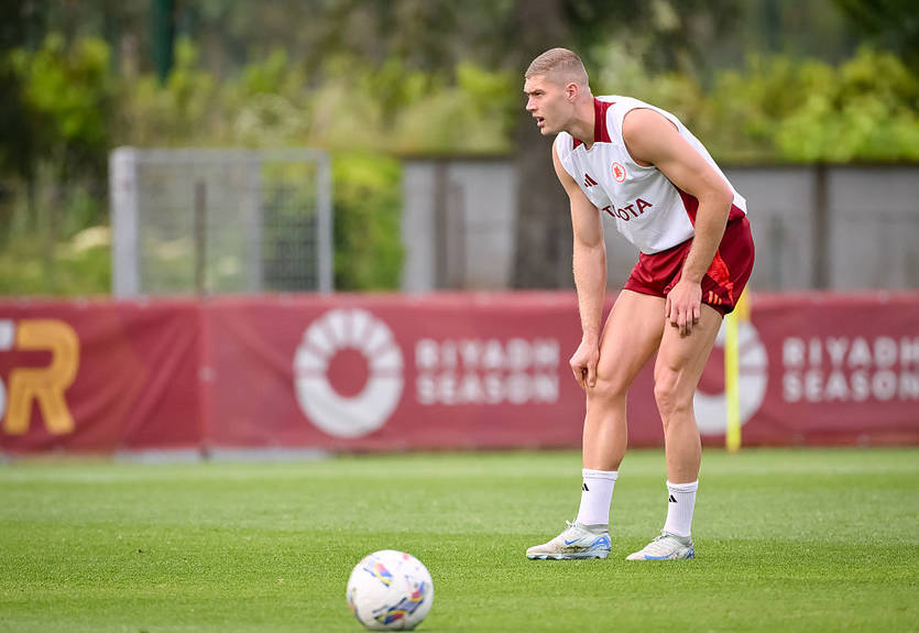 Довбик назвав терміни відновлення від травми