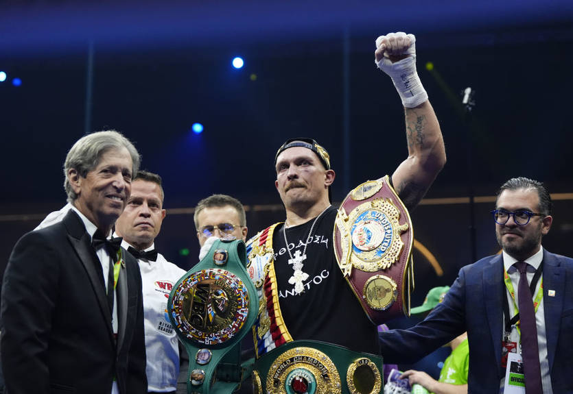 "Вийде переможцем": дядько Ф'юрі назвав переваги Усика над Дюбуа