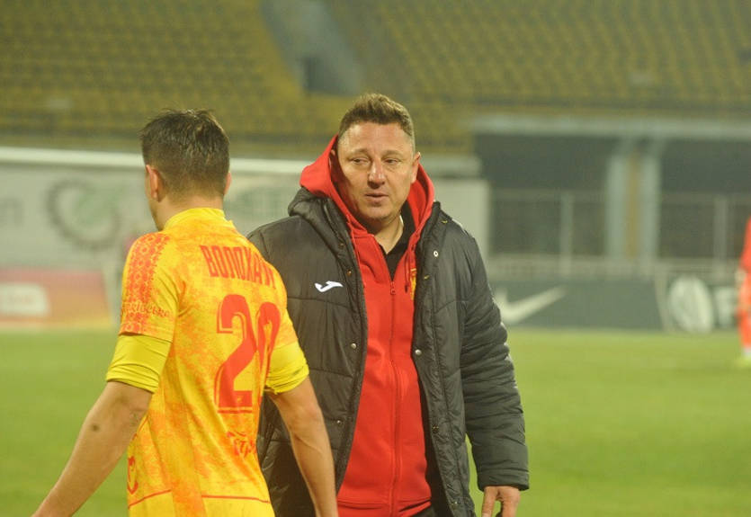 "За команду не соромно": Кобін прокоментував виліт Інгульця