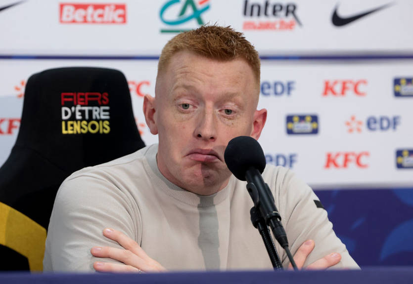 Безнадійний аутсайдер АПЛ призначив тренером фаната Football Manager