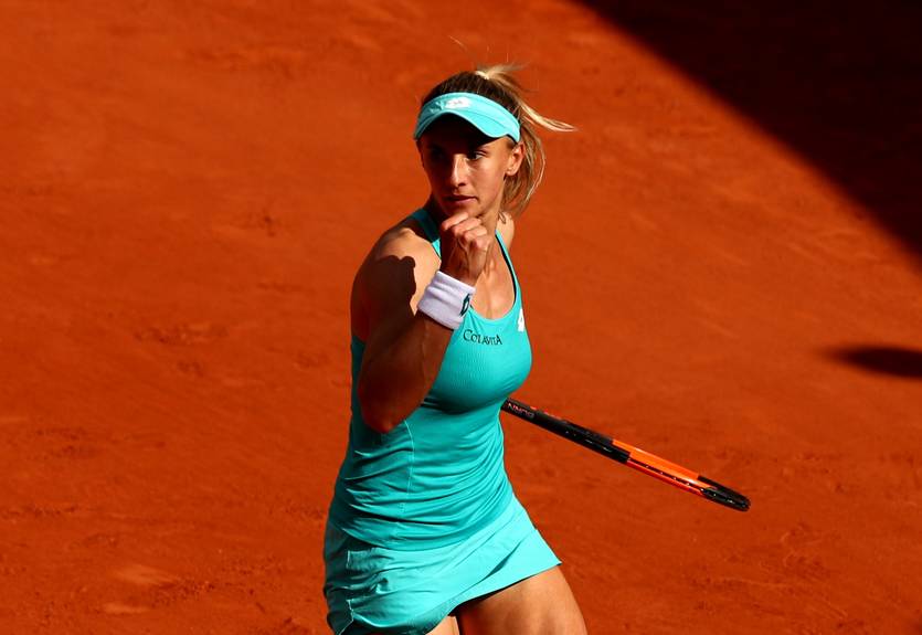 Цуренко успешно стартовала на Ролан Гаррос, обыграв Бушар