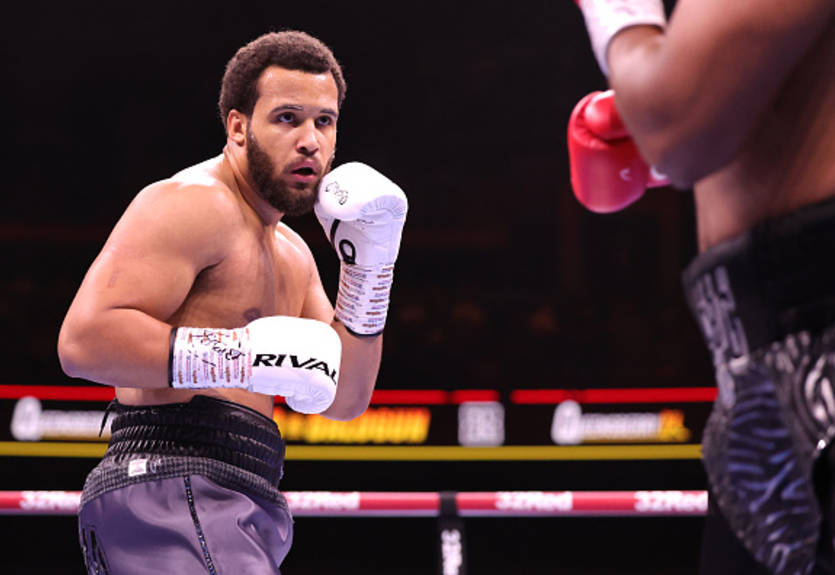 Итаума объяснил, почему не побил рекорд Майка Тайсона